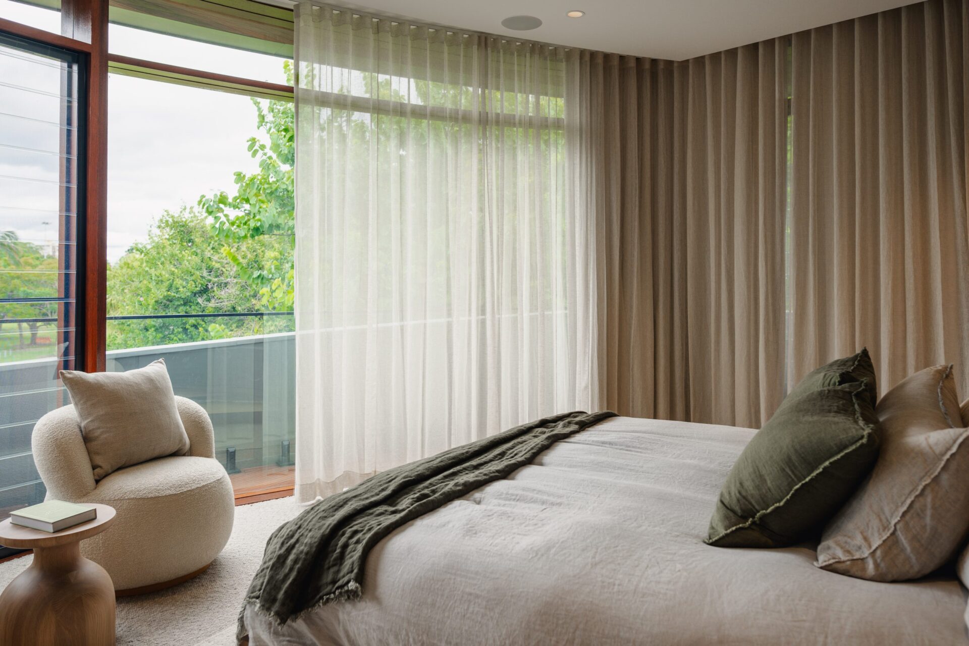 các mẫu rèm cửa sổ phòng ngủ đa dạng phong cách