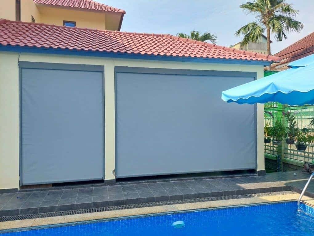 hệ rèm zipper lắp ban công căn hộ