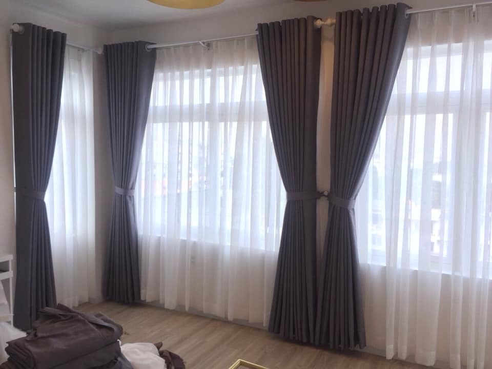 không gian phòng khách với rèm cửa đẹp kiên giang