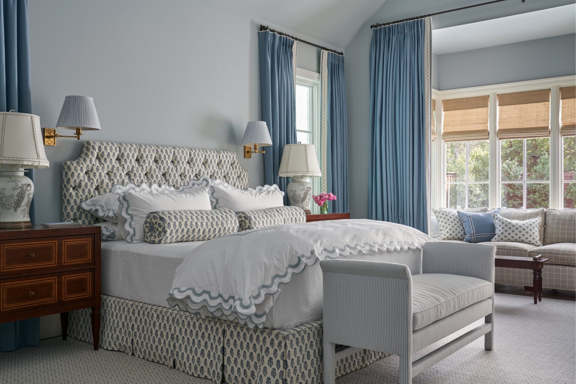 rèm cửa sổ phòng ngủ thông minh tự động hóa cho nhà hiện đại