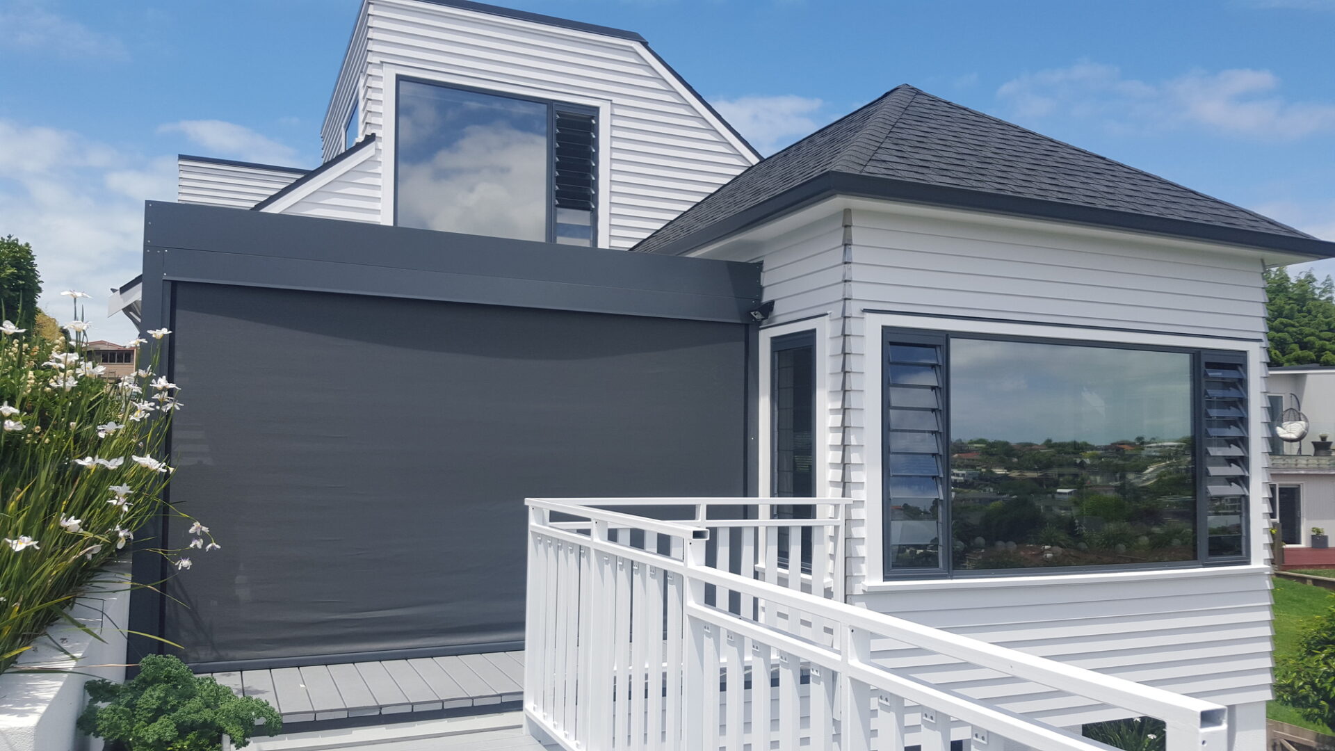 rèm cuốn zipper Gò Vấp che nắng sân thượng