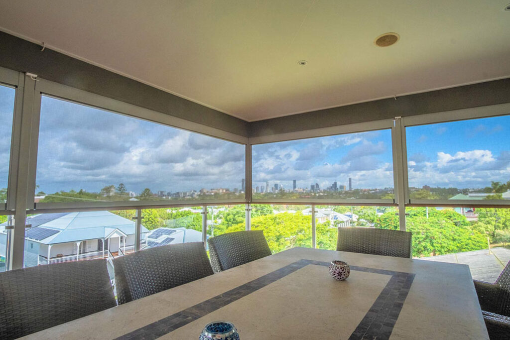 sửa rèm zipscreen bị kẹt do lệch ray tại nhà nhanh chóng