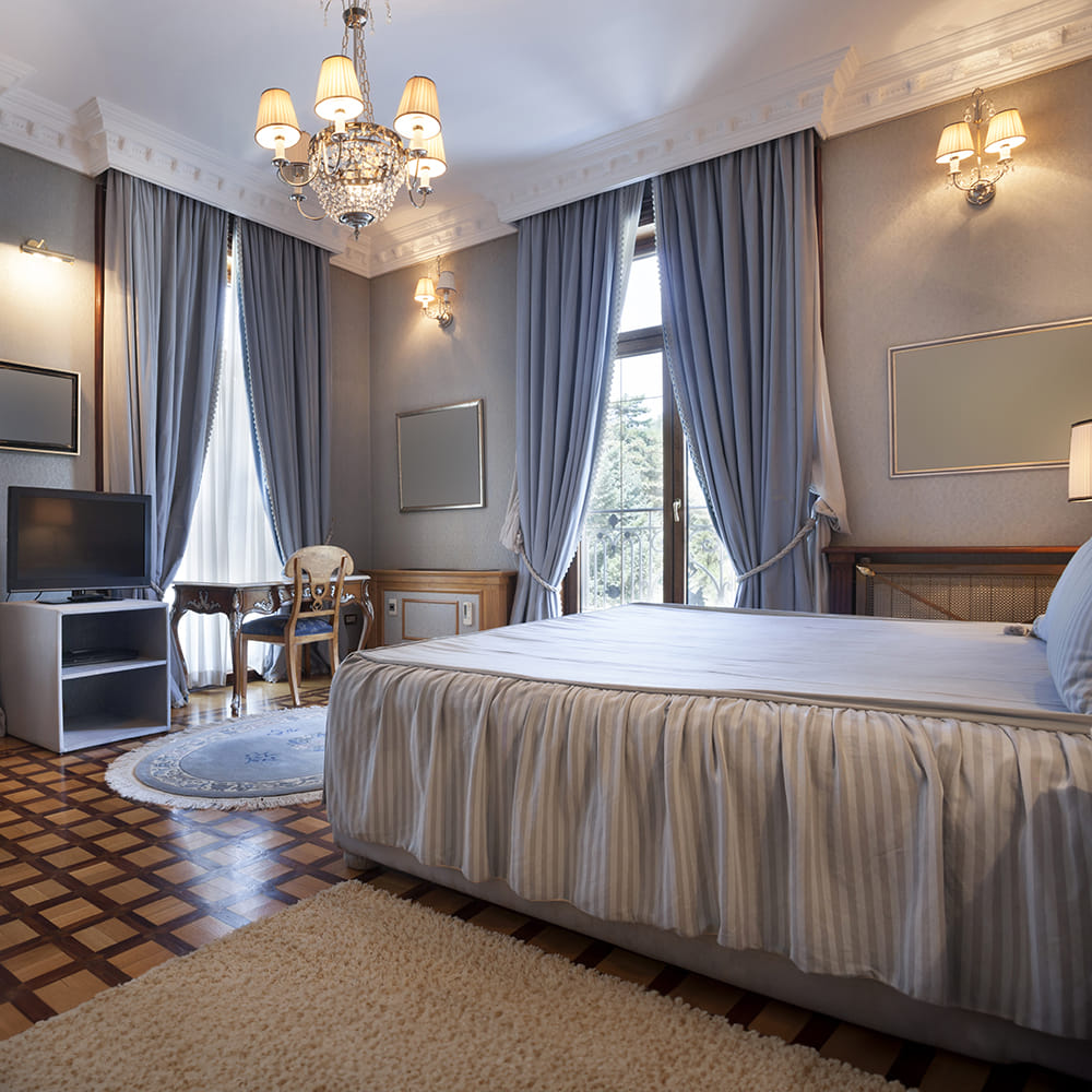 Lắp rèm cửa sổ phòng ngủ hoàn thiện đẹp mắt, đảm bảo chất lượng cao