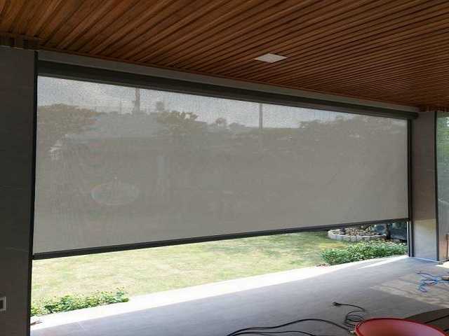 thi công rèm zip cho không gian mở sang trọng