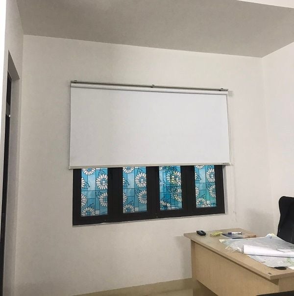 Lắp đặt rèm cuốn văn phòng tân phú với thiết kế đẹp và bền lâu
