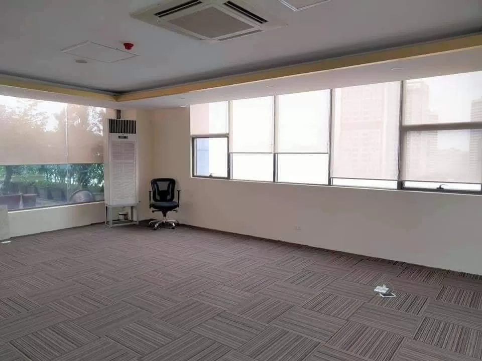 Rèm cuốn cho khu tiếp khách doanh nghiệp chống nắng giảm chói