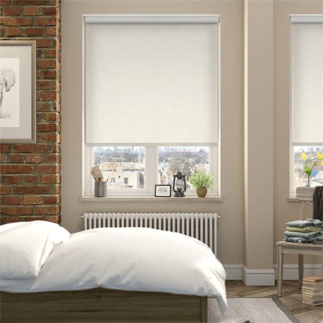 Rèm cuốn chống nắng hướng đông giảm chói buổi sáng hiệu quả