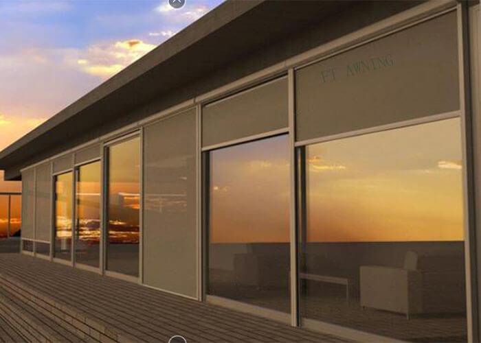 Rèm che nắng ban công chung cư giúp hạn chế nhiệt cho căn hộ