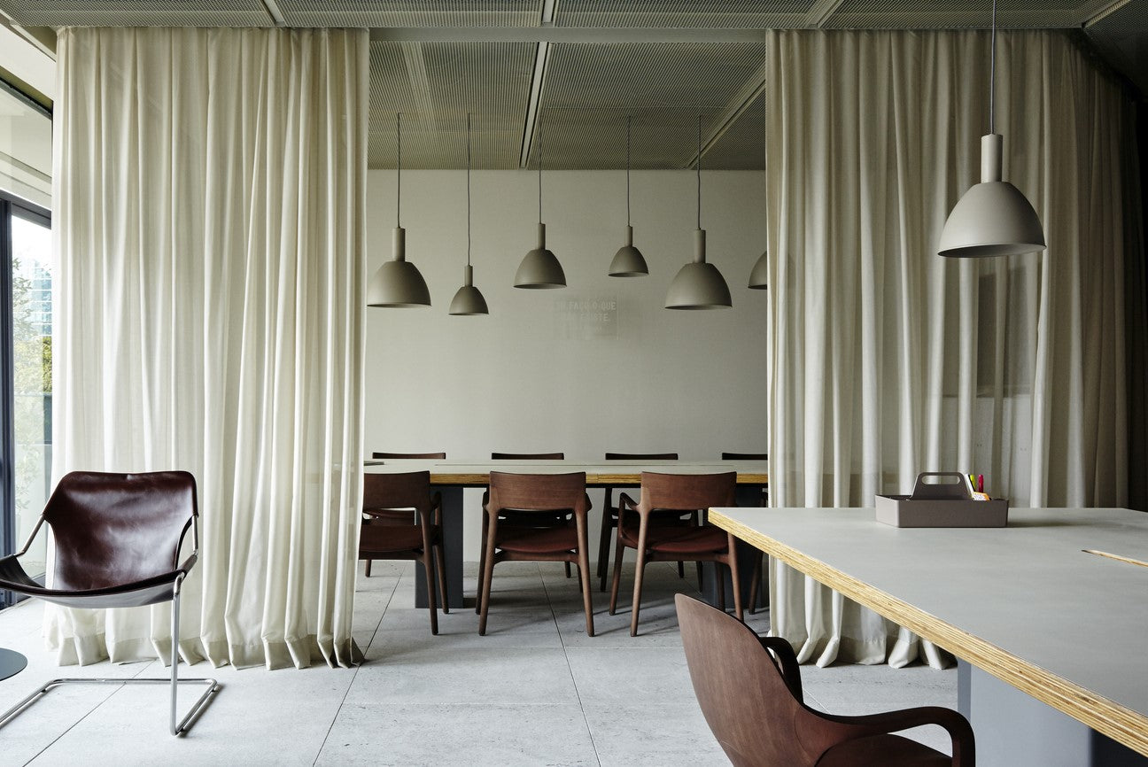 Rèm ngăn phòng ngủ TPHCM phân chia không gian riêng tư
