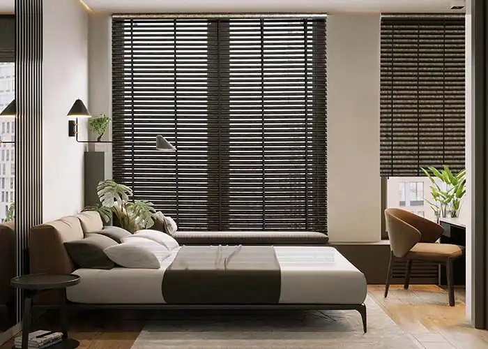 mẫu rèm sáo gỗ cửa sổ hiện đại trong phòng khách