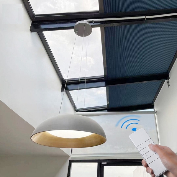 Rèm mái hiên tự động điều khiển từ xa cho khu vực sân hiên